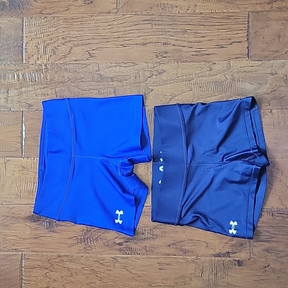 Under Armour Women's Volleyball Spandex, Size Small